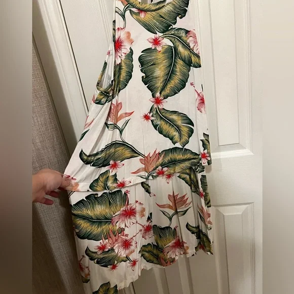 ROXY Women’s Palm Leaf Romper - Picture 4 of 6